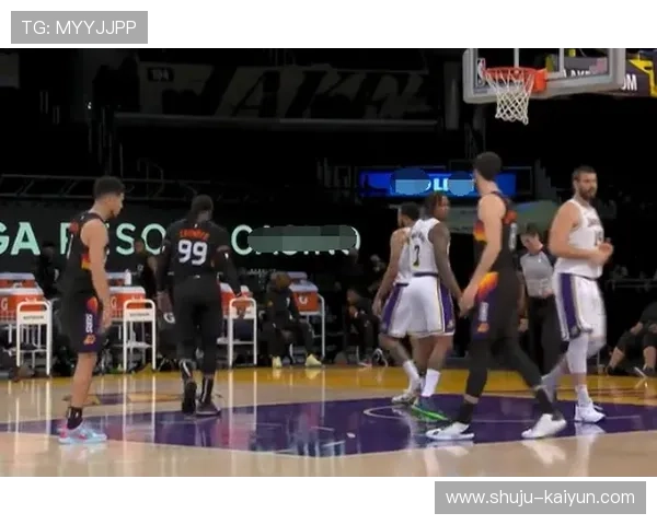 NBA季后赛争夺愈发激烈多队冲击冠军格局再生变数引发关注